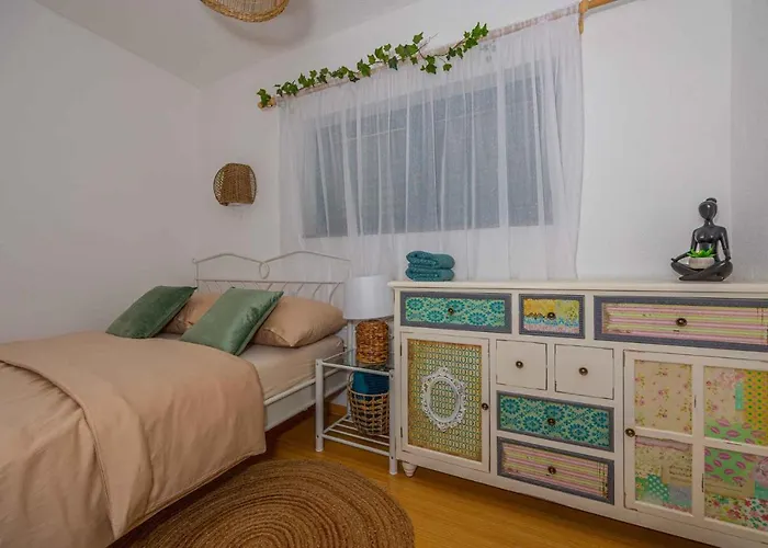 In 43076 Villa *