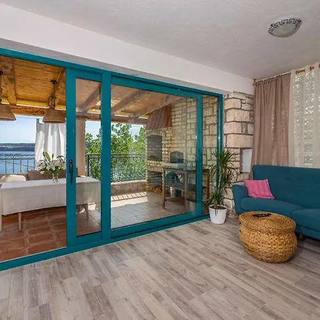 Vila In 43076