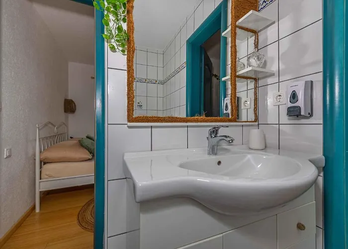 In 43076 Villa